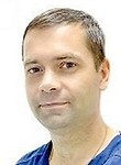 Врач Федоров Роман Николаевич